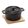 ΚΑΤΣΑΡΟΛΑ CAST-IRON ΜΑΥΡΗ D: 10 H: 8CM  250ML ΜΕ ΒΑΣΗ BAMBOO