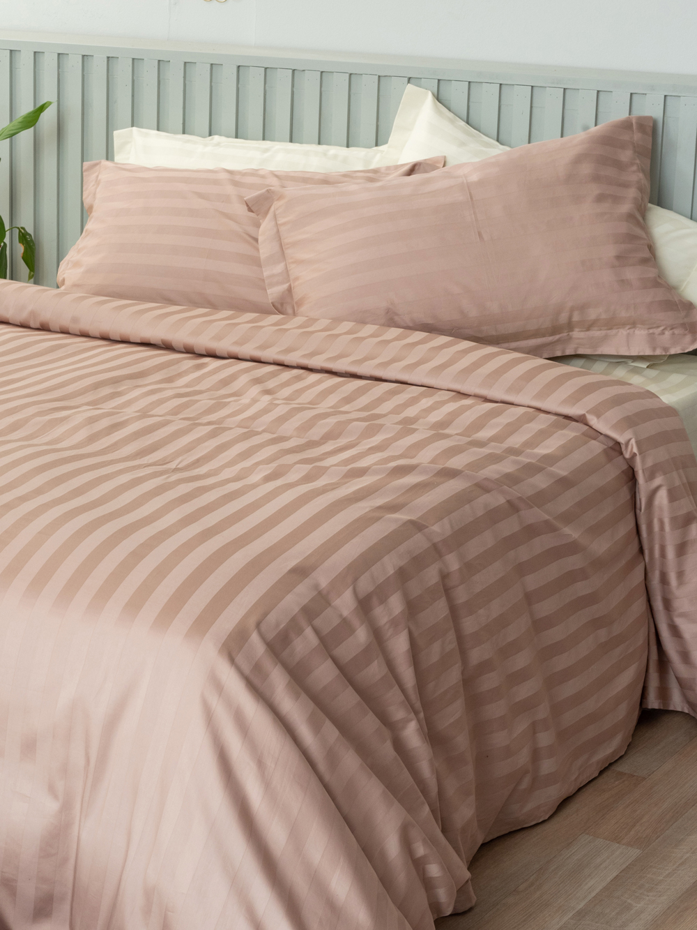 Σετ Υπέρδιπλα Σεντόνια 240x270 SATIN STRIPES HS BEIGE Σετ Υπέρδιπλα Σεντόνια 240x270 SATIN STRIPES HS BEIGE